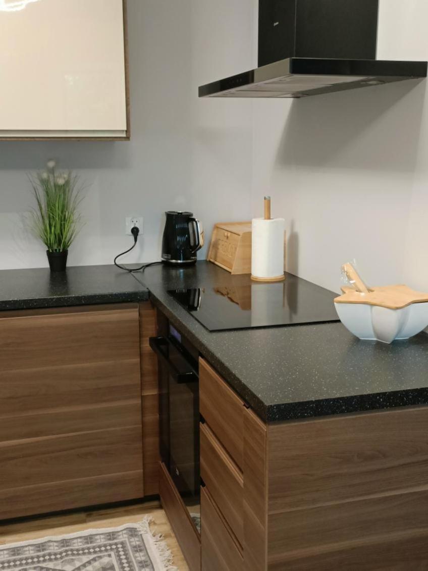 Powstancow 32 Apartment Zielonka  Ngoại thất bức ảnh